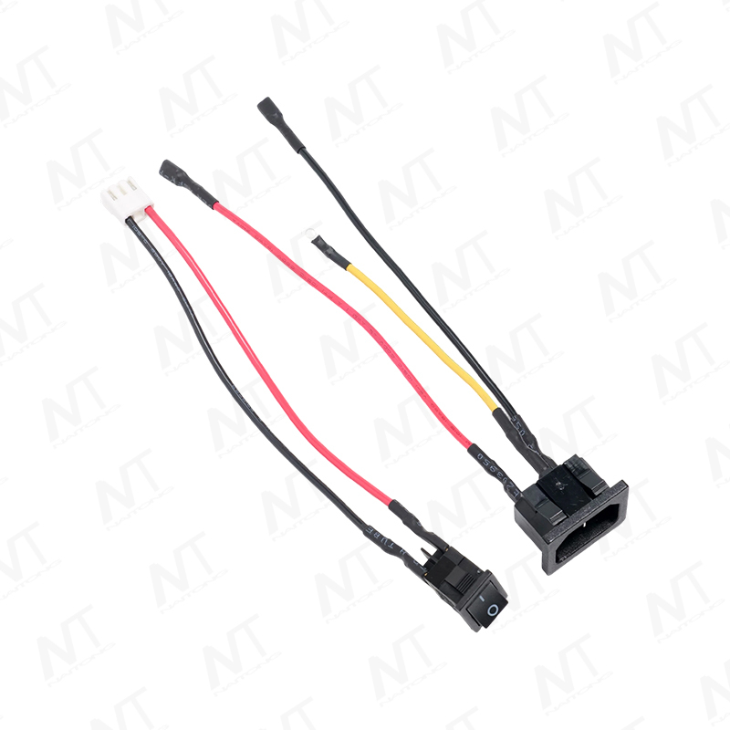 Interruptor de terminal a balancín XH3 + entrada de alimentación IEC (estilo Figura 8) Arnés de cable integrado
