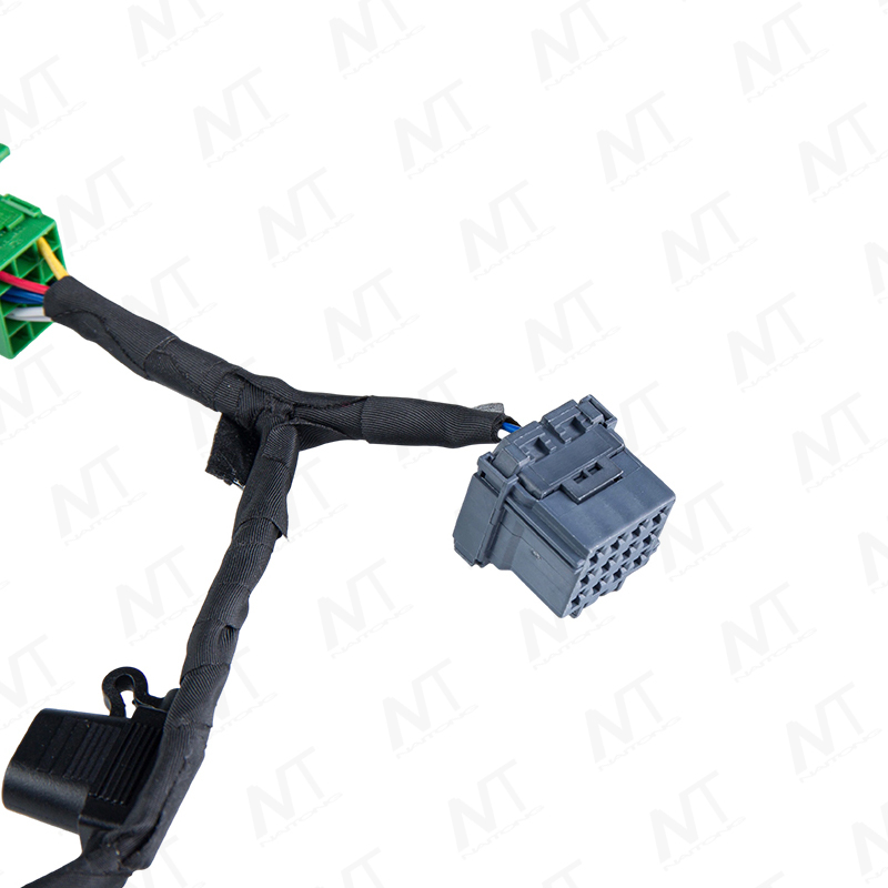 Conjunto de mazo de cables para automóviles con conectores MCP