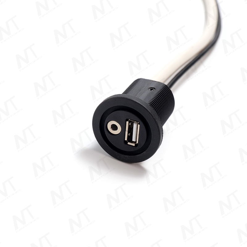 Arnés de cable de audio USB+3,5 mm+RCA integrado en el vehículo/marino/arnés RCA