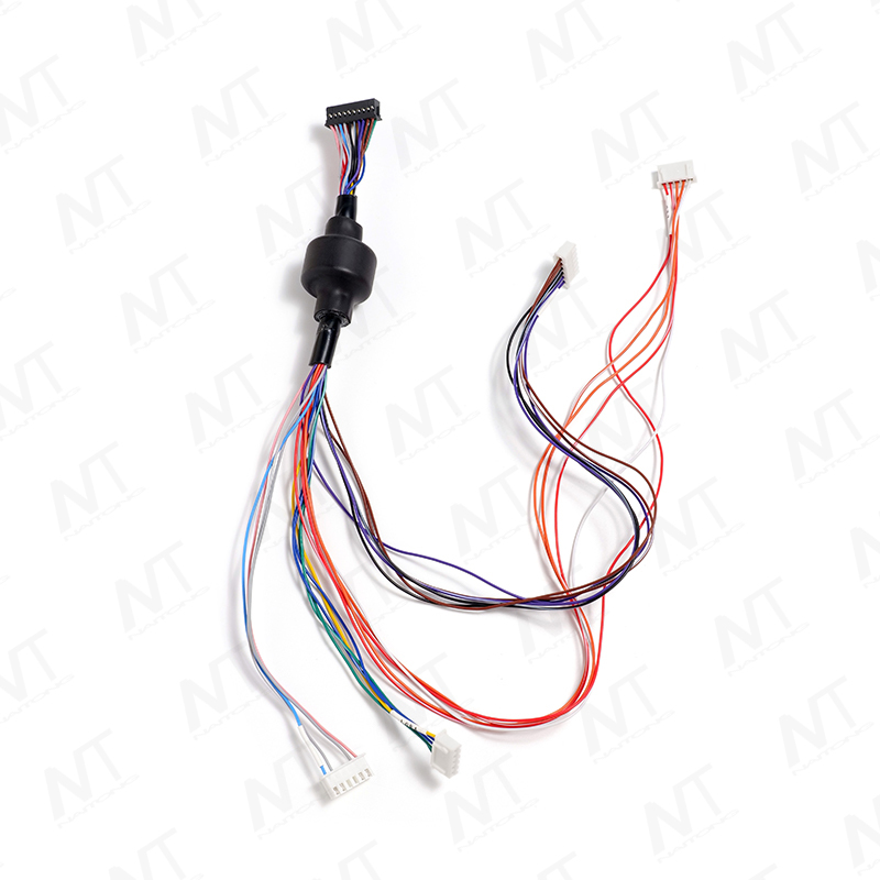 Arnés de alambre divisor de control industrial multirama equipado con ferrita