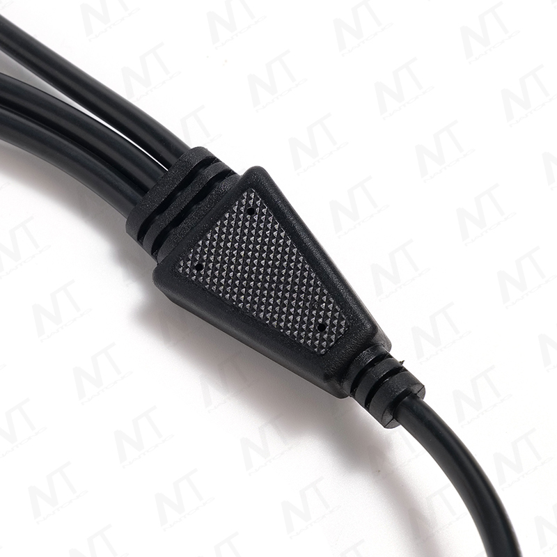 Arnés de cables de distribución de energía CC tipo 01 macho a 1 a 3 tipo 01 hembra